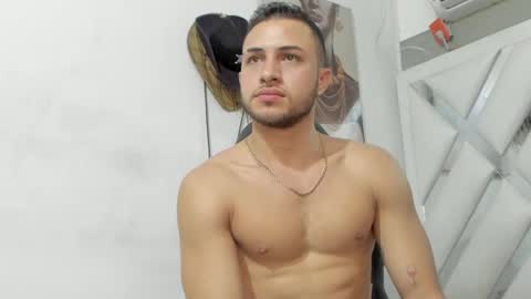 jhonny online show from January 24, 4:05 am