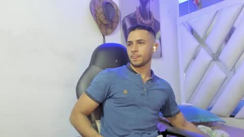 jhonny online show from December 23, 4:01 am