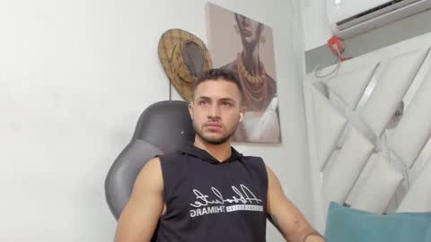 jhonny online show from January 12, 3:39 am