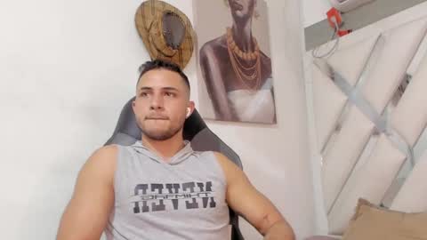 jhonny online show from January 5, 3:32 am