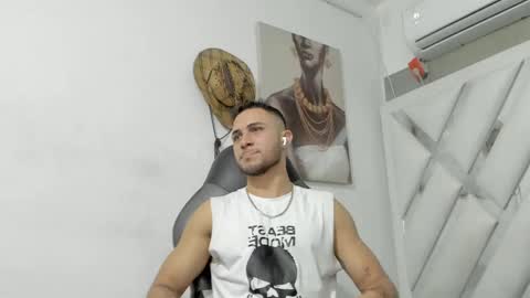 jhonny online show from December 16, 3:40 am