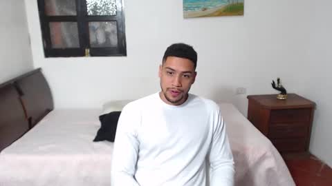 Snapshot of jhors__collens chatting on October 25, 7:21 am Jhors online show from October 25, 7:21 am