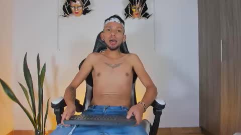 Snapshot of jhors_silv chatting on November 1, 11:31 pm Jhors online show from November 1, 11:31 pm