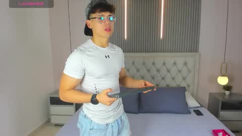 jhoumod_21 online show from November 26, 3:09 am