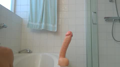 jimbax online show from November 12, 10:10 am