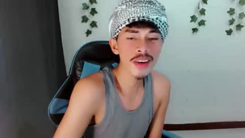 Snapshot of jim_cumxx chatting on September 16, 6:47 am JIMBOY online show from September 16, 6:47 am