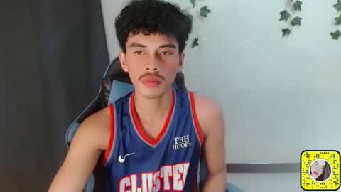 Snapshot of jim_cumxx chatting on September 23, 11:09 am JIMBOY online show from September 23, 11:09 am