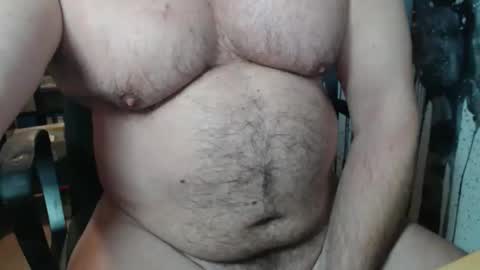 Snapshot of jimbeefbear chatting on October 19, 8:56 pm Jim online show from October 19, 8:56 pm