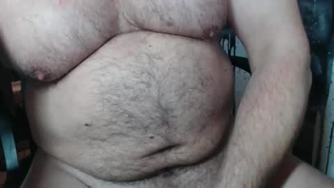 Snapshot of jimbeefbear chatting on October 27, 10:34 pm Jim online show from October 27, 10:34 pm