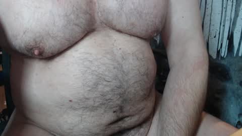 Snapshot of jimbeefbear chatting on January 14, 8:37 pm Jim online show from January 14, 8:37 pm