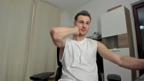 Snapshot of jimmys_style chatting on September 26, 7:00 pm AlphaJimmy online show from September 26, 7:00 pm