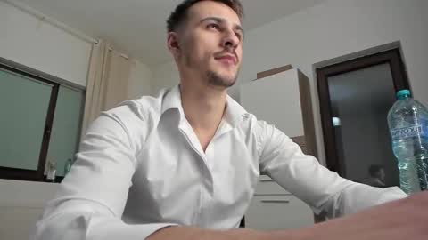 Snapshot of jimmys_style chatting on October 17, 4:33 pm AlphaJimmy online show from October 17, 4:33 pm