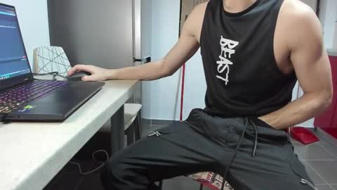 Snapshot of jimmys_style chatting on February 17, 10:25 pm AlphaJimmy online show from February 17, 10:25 pm