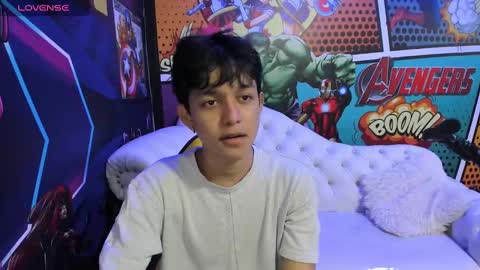 Snapshot of jisus_cat chatting on February 4, 7:33 pm Jisus online show from February 4, 7:33 pm