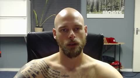 JamesJan van Rebel online show from January 25, 3:19 am