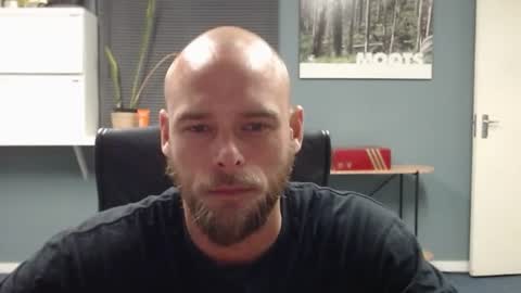 JamesJan van Rebel online show from December 19, 2:45 am