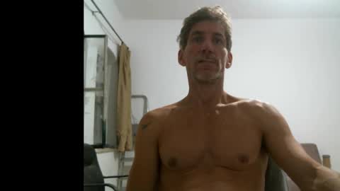 jlmbud online show from November 7, 8:23 pm