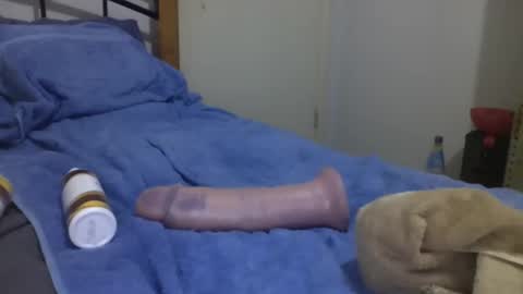 Logan21212121 online show from February 20, 2:52 pm