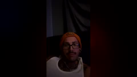 jnoseh23 online show from April 15, 11:10 am