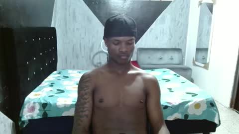 joao_leao online show from January 6, 5:28 pm