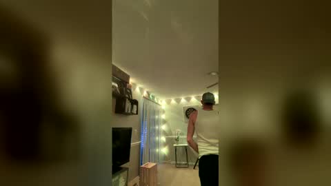 joe7168 online show from March 8, 4:27 am