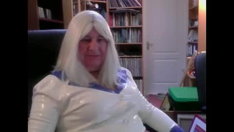 Joelatex online show from December 4, 9:18 am