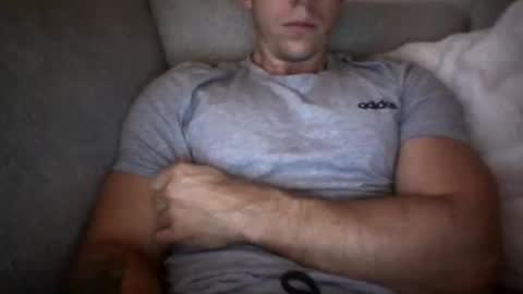 joeybanan online show from December 15, 8:11 am