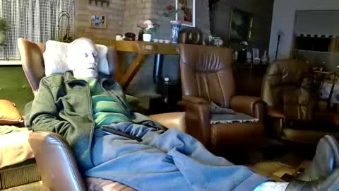 johan7 heet online show from December 3, 7:00 pm