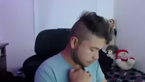 JOHAN independient model online show from September 15, 3:02 pm