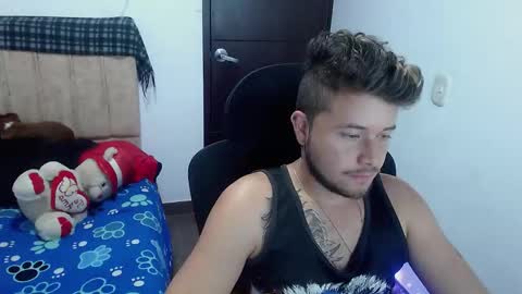 JOHAN independient model online show from September 27, 2:48 pm