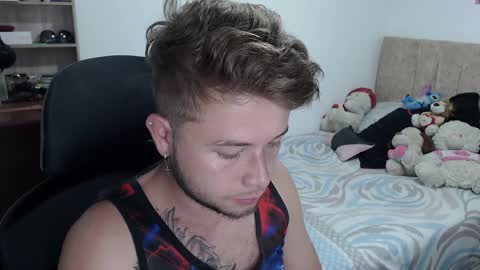 JOHAN independient model online show from December 29, 4:16 am