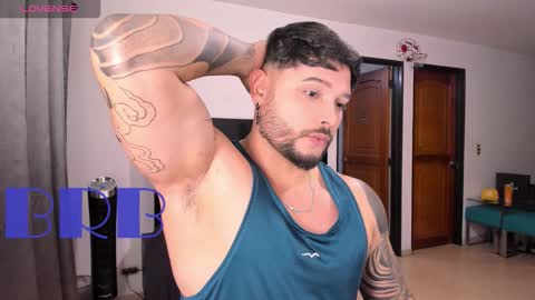 King -    online show from October 22, 12:02 am