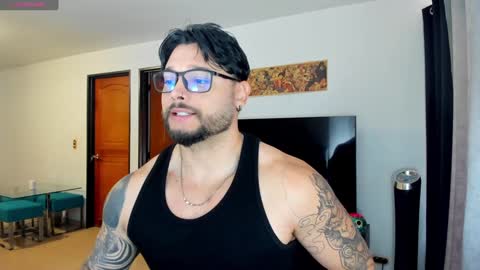 King -    online show from February 3, 2:13 pm