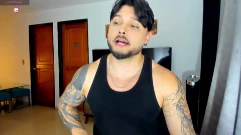 King -    online show from March 7, 10:10 pm