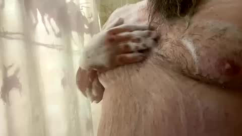 Snapshot of john40a chatting on September 11, 3:27 am John online show from September 11, 3:27 am