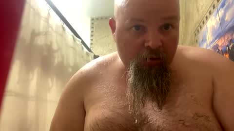 Snapshot of john40a chatting on December 21, 5:25 am John online show from December 21, 5:25 am