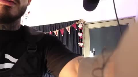 John  online show from November 20, 11:20 am