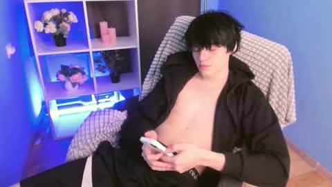 Snapshot of john_arthurs chatting on October 9, 5:18 pm John online show from October 9, 5:18 pm