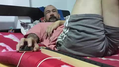   online show from November 9, 7:18 pm