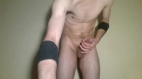 Snapshot of john_horny6 chatting on February 22, 1:55 am John online show from February 22, 1:55 am