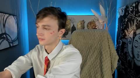 John online show from February 14, 9:10 pm