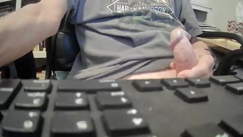 johngp777 online show from September 18, 12:51 pm