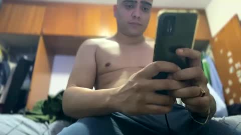 Snapshot of johnjow10 chatting on December 15, 9:20 pm JOHN online show from December 15, 9:20 pm