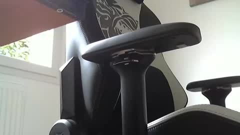 Johnnyscum80 online show from January 23, 10:43 am