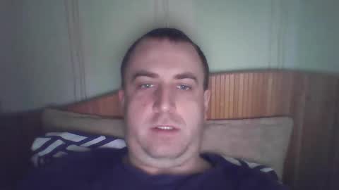 johnoreon online show from October 1, 7:23 am