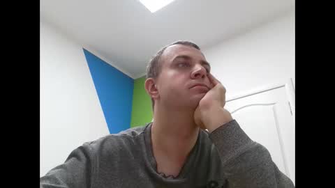 johnoreon online show from February 1, 7:05 am