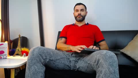 Snapshot of jonas_beard1 chatting on January 24, 7:49 pm  JONAS BEARD  online show from January 24, 7:49 pm