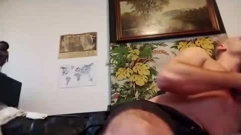 Snapshot of jonnyblow chatting on December 19, 2:46 pm J online show from December 19, 2:46 pm