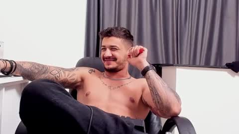 jonnyporn1 online show from January 20, 11:10 pm