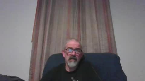 Snapshot of jony_five chatting on March 8, 4:52 am Jon online show from March 8, 4:52 am